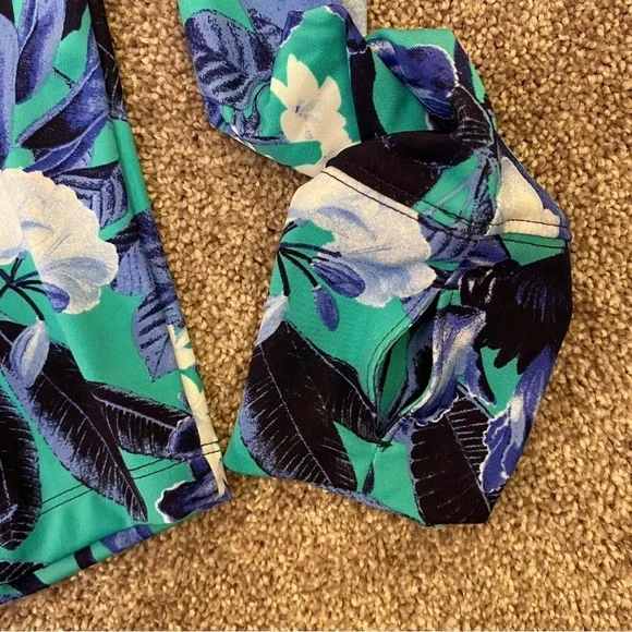 Tommy Bahama Womens Golf Tennis Paddle Long Sleeve 1/4 Zip Jacket Size XS - NWT - Picture 9 of 12